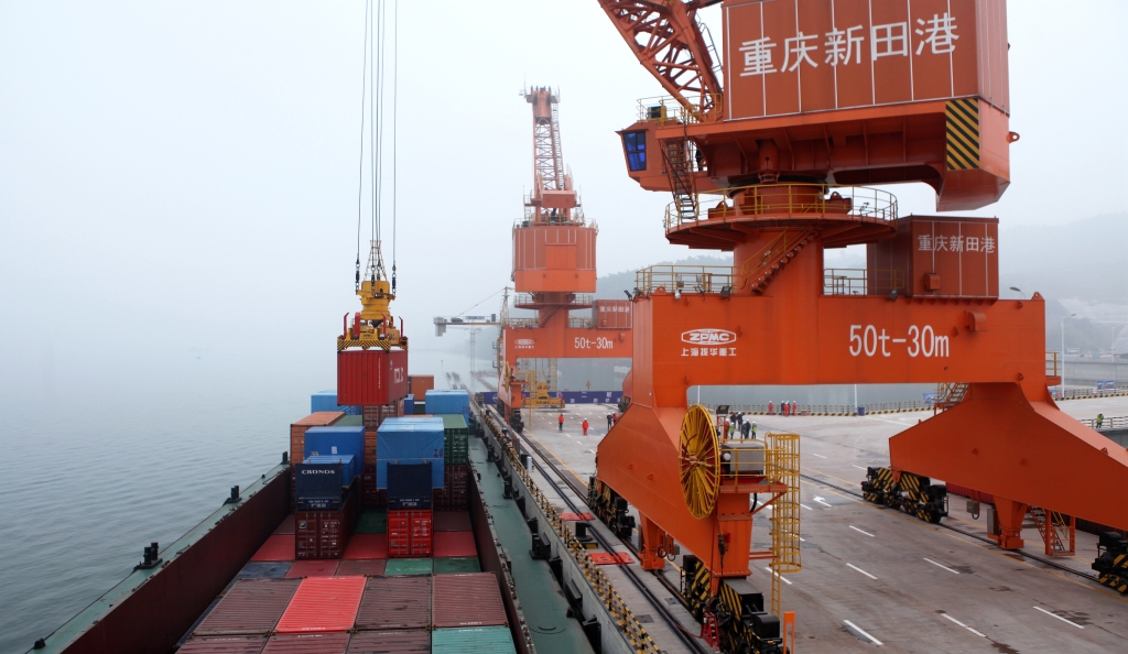 2020年12月3日，万州新田港一期作业区正式开港运营